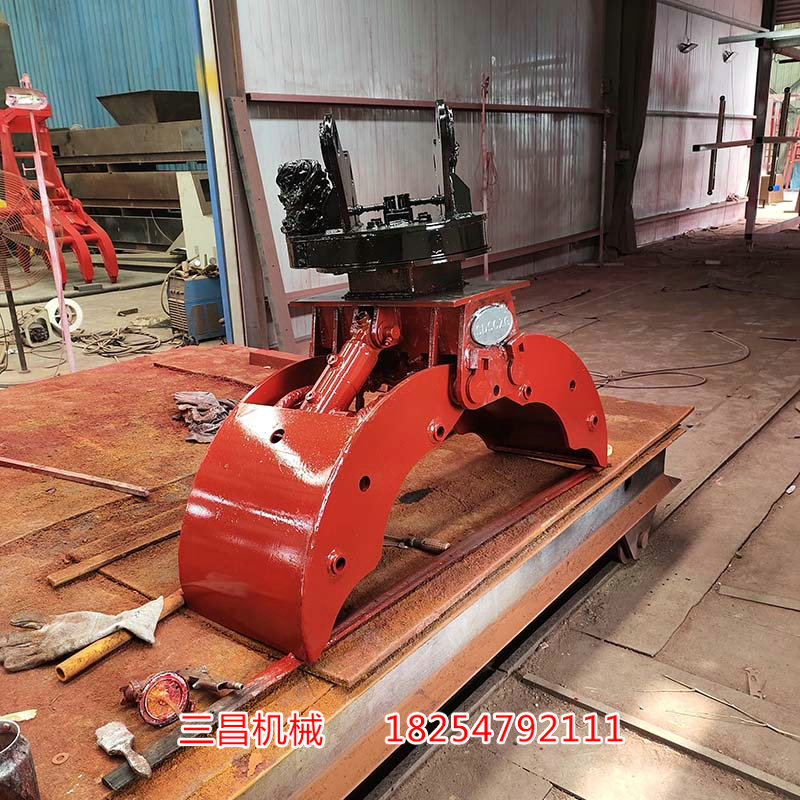 用普通挖掘机改装成抓钢机